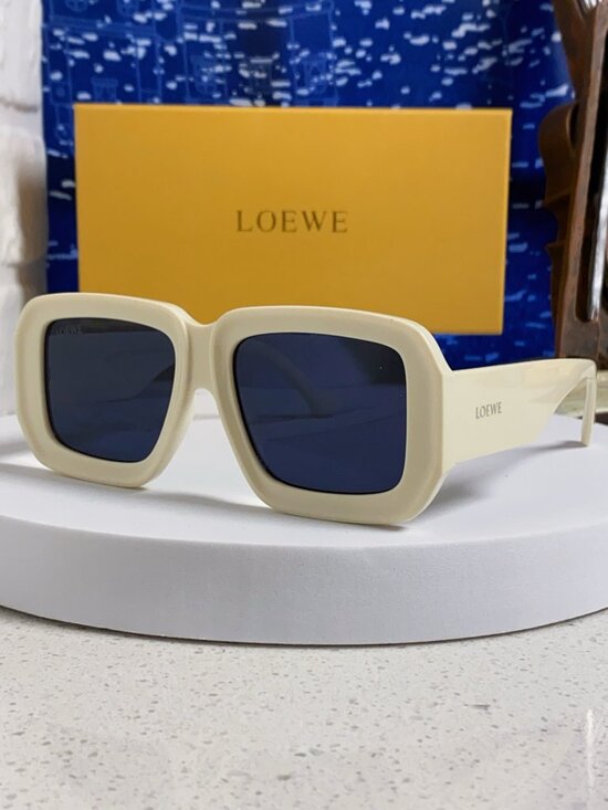 NWT Authentic Loewe Sunglasses